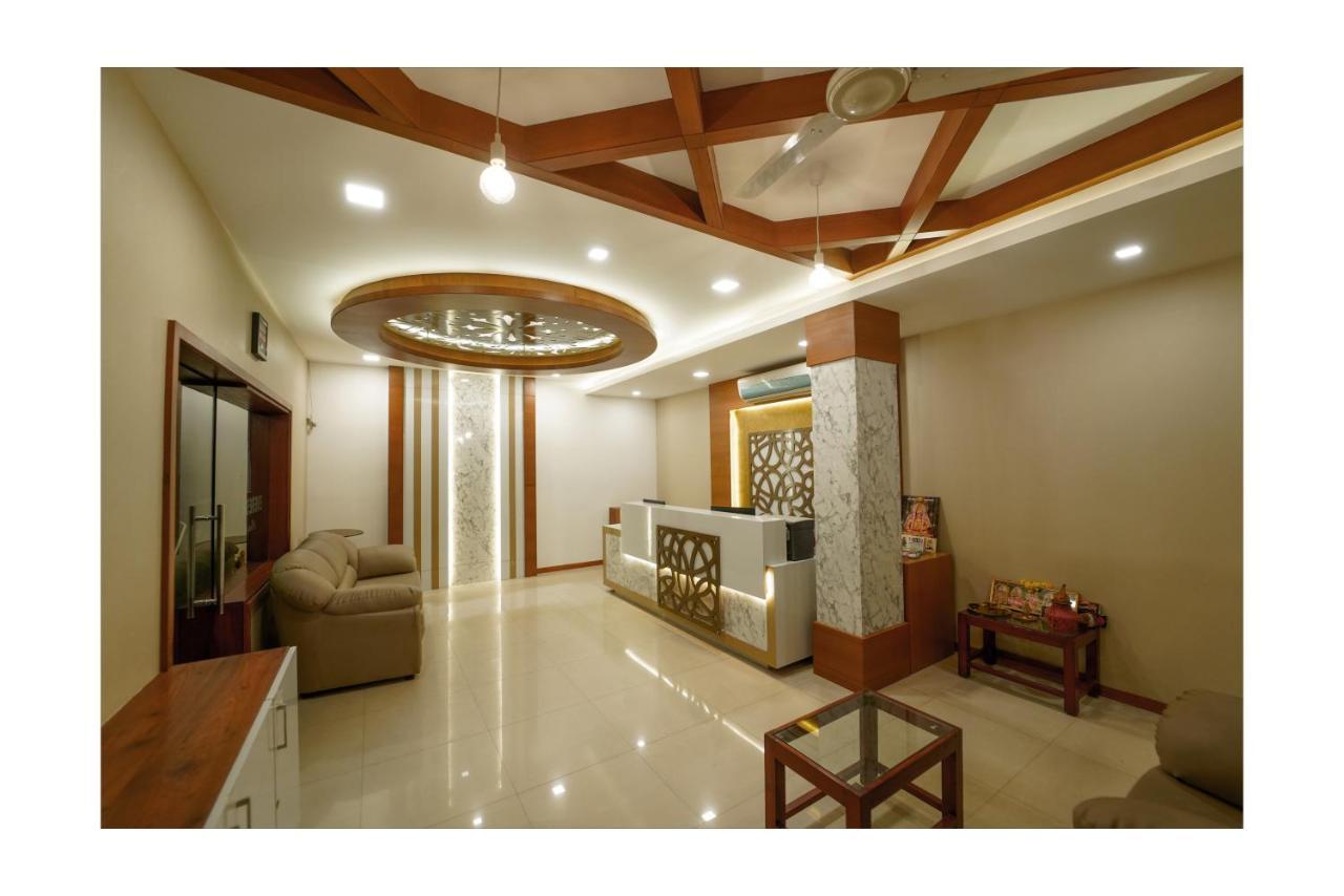 เอเวอเรสต์ พาร์ค เรสซิเดนซี Hotel Tiruchirappalli ภายนอก รูปภาพ