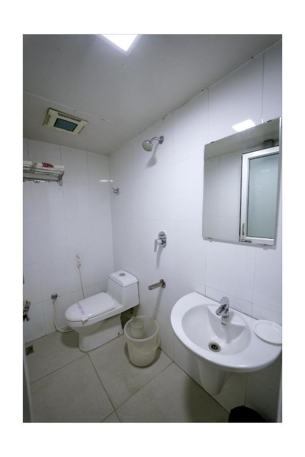 เอเวอเรสต์ พาร์ค เรสซิเดนซี Hotel Tiruchirappalli ภายนอก รูปภาพ