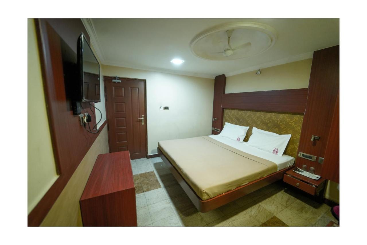 เอเวอเรสต์ พาร์ค เรสซิเดนซี Hotel Tiruchirappalli ภายนอก รูปภาพ