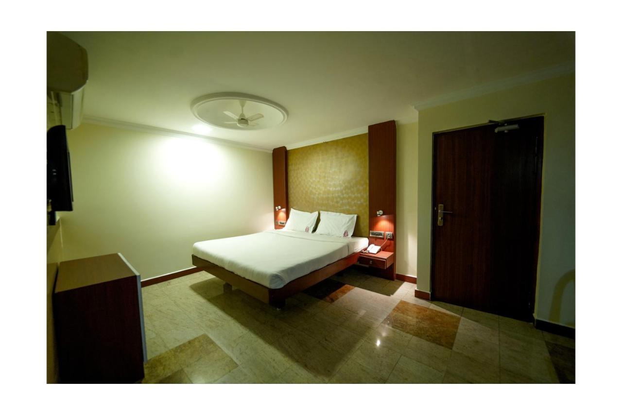 เอเวอเรสต์ พาร์ค เรสซิเดนซี Hotel Tiruchirappalli ภายนอก รูปภาพ