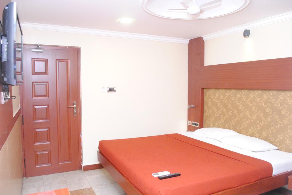 เอเวอเรสต์ พาร์ค เรสซิเดนซี Hotel Tiruchirappalli ห้อง รูปภาพ