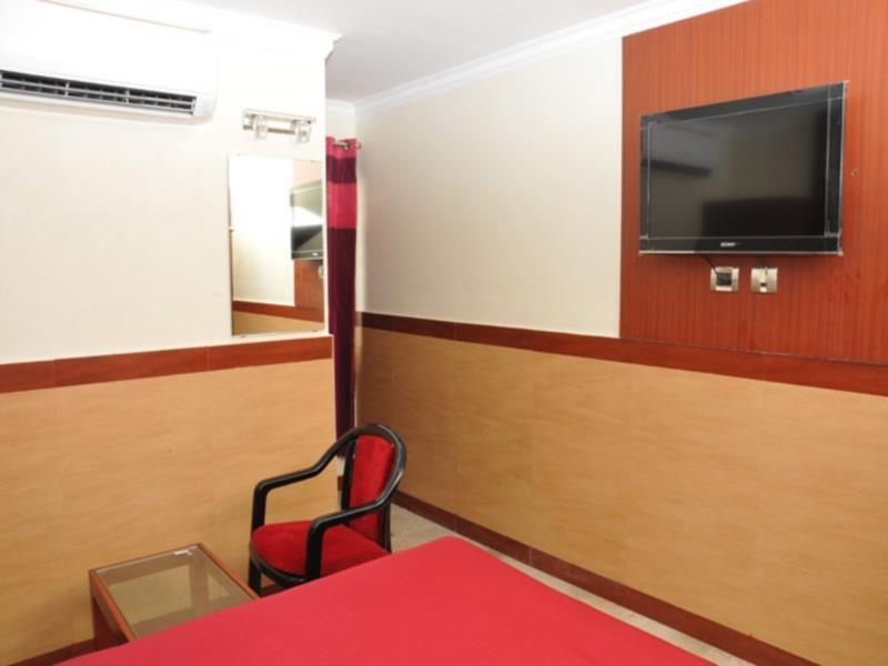เอเวอเรสต์ พาร์ค เรสซิเดนซี Hotel Tiruchirappalli ภายนอก รูปภาพ